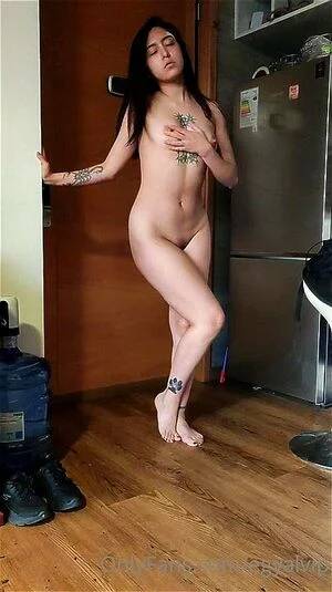 latina nude feet - Watch teen latina fetishist get naked - Feet, Stripping, Latina Big Ass Porn  - SpankBang