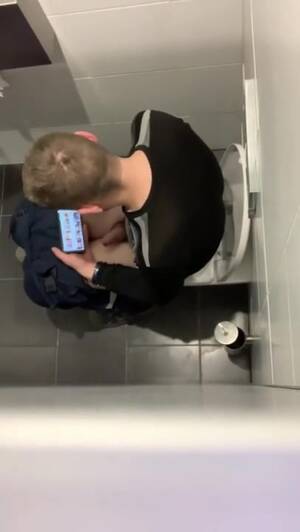 boys in the bathroom - Spy a boy play in toilet - ThisVid.com