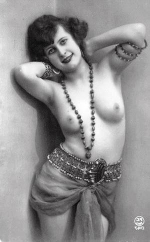 giant vintage nude movies - vintage nude life