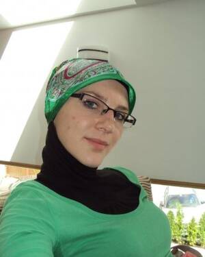 Bosnian Hijab Porn - Sexy bosnia hijab con gafas Fotos Porno, XXX Fotos, ImÃ¡genes de Sexo  #3758840 - PICTOA