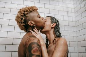 lesbian lovers kissing nude - Naked lesbian couple kissing in shower Â· Free Stock Photo