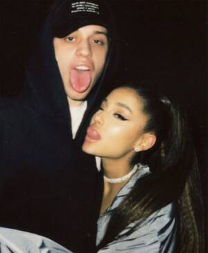 Ariana Grande Porn Hors - Did Ariana Grande Just Reveal the Size of Pete Davidson's Penis?