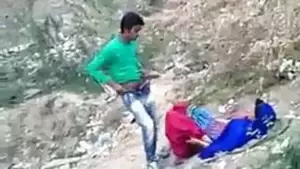 india slums porn - Low Class Drain In Indian Slum - XXX Indian Films