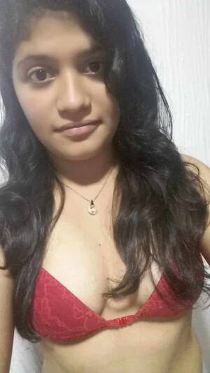 indian girl nude self shot - Indian nude selfie photos - FSI Blog