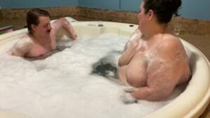 bbw ass tits hot tub - Bbw Hot Tub HD Porn Search - Xvidzz.com