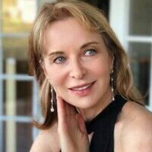 Arya Faye Porn Babysitters Club - Stage 32