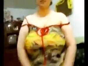 fat arab mom - Free Fat Arab Porn Videos (487) - Tubesafari.com