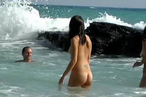 kissen naked people at the beach - ... naked bikini beach girls ...
