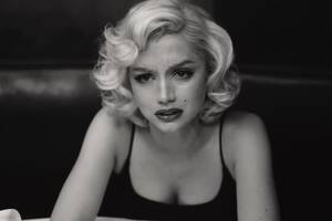 Marilyn Monroe Shemale Porn - The Hollow Marilyn Monroe Impersonation in 'Blonde' Movie