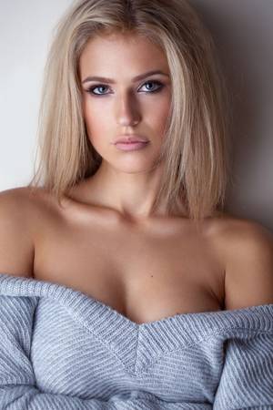 Amazing Gorgeous Blonde Women Porn - girls in sweaters and other awesome pics