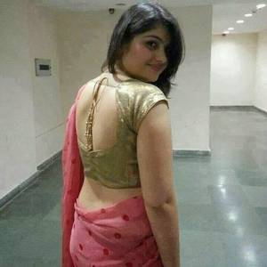 besutiful indian housewifes nude - Indian Beautiful Housewife In Saree Images Collection