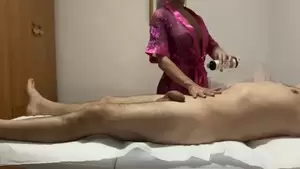 hand job massage - Enjoy a relaxing handjob massage with a real hand - SxyPrn