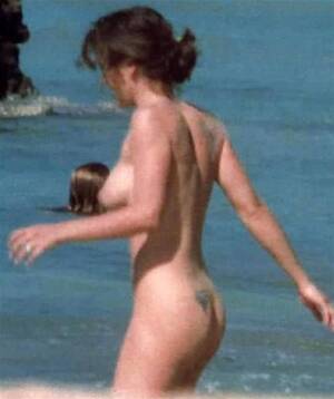 alyssa milano nude at beach - Alyssa Milano Nude Photo and Video Collection - Fappenist