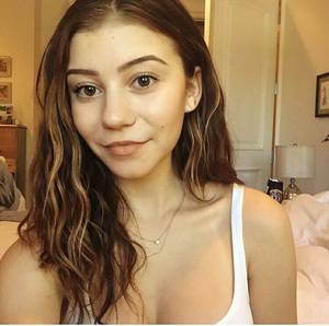Genevieve Hannelius Porn - G Hannelius, Bad Girls, Oc, Archive, Beautiful People, Actresses, Pretty  People, Female Actresses