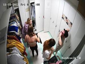 locker room lesbos - Changing room lesbian porn - Metadoll HQ Porn Leaks
