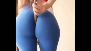 leggings anal - big ass on legging - XNXX.COM