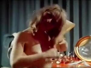 1960s Girdle Porn - 1960's Girdle clip - TubePornClassic.com