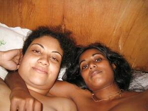 indian lesbian nude selfie - Desi Lesbian couple sex pics - FSI Blog