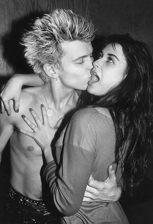 Demi Moore Hardcore Porn - Billy Idol(age 27) & Demi Moore(age 20) backstage in 1982 : r/OldSchoolCool