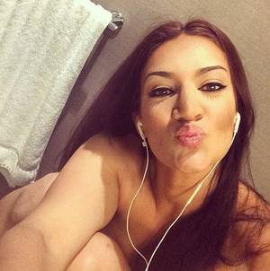 Drake Porn Star - Rosee/Sophie B says that she has 'retired' from her porn career