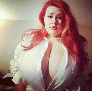 chubby huge tits cleavage - Plus Size Beautiful