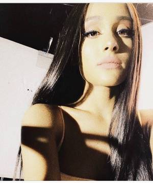 Ariana Grande Leaked Sexy Blow - Ariana Grande baby you jus gotta make up your mind that every lil thing is  gonna be alright