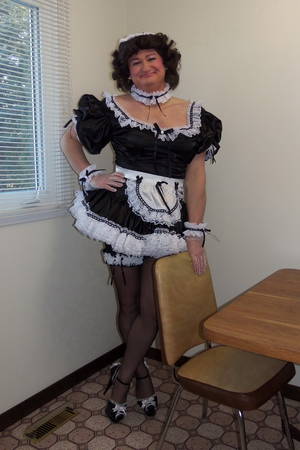16th Century Maid Porn - Vallerie French Maid Uniform with Gio Cuban Heel Classic Fully Fashioned  Stockings and Pleaser Funtasma Maid