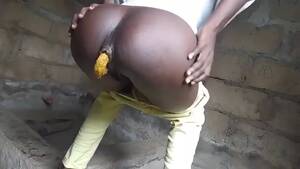 African Pooping Porn - African poops in a building site