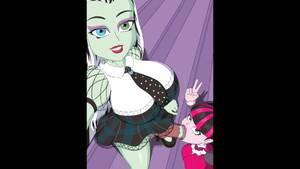 Monster High Frankie Stein Porn - Draculaura X Frankie Stein: Futa Girlfriends - Rule 34 Porn