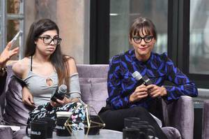 Ava Taylor Forced Porn - Ava Taylor aka Rachel with Rashida Jones - Fraud at The Heart of 'Hot Girls