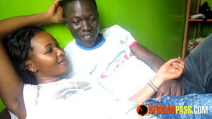 First Time Blacked Sex - Young Black Girl Has Sex for First Time - XNXX.COM