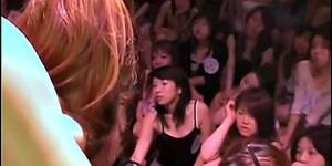 asian sex audience - Japanese Live Sex Show In Front Of 100 Women - Tnaflix.com