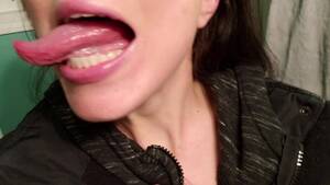 Chewing Gum Porn - Gum Chewing And Mouth Tour - xxx Mobile Porno Videos & Movies - iPornTV.Net