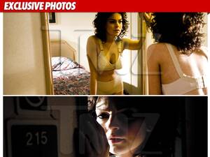 70s Porn Star Lindsay Lohan - Lindsay Lohan -- I Look Like a '70s Porn Star -- Lindsay Lohan Inferno Pics