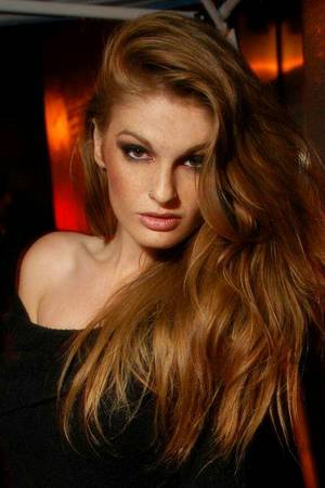 Auburn Freckles Porn - Ginger Porn. Faye Reagen