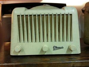 1950s Style Porn - Vintage radio, Margate Retro Â· 1950s StylePorn