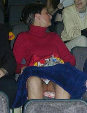 candid upskirt hilary duff sexy - free public upskirt video