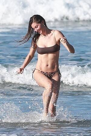 beach body gisele bundchen nude - Gisele Bundchen Has Fun On The Beach In A Revealing Bikini (24 Photos) |  #The Fappening