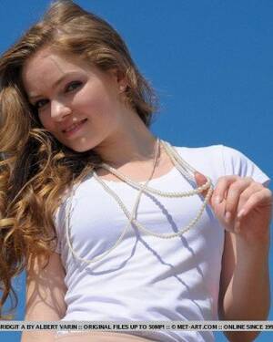 Bridgit Mendler Porn Comics - Bridgit Mendler Nude Porn Pics Leaked, XXX Sex Photos - PICTOA