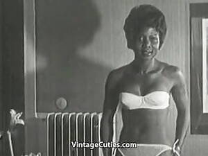 1950s black xxx - Hot Interracial Newlyweds (1950s Vintage) | xHamster