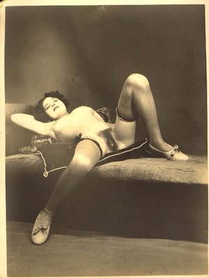 16th Century Porn - 16th Century Vintage Porn amorous Sam S on Twitter Early 20th century  vintage porn http t