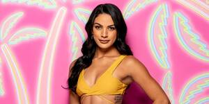 Megan Fox Tranny Porn - Love Island USA Season 2: Everything To Know About Julia Hall