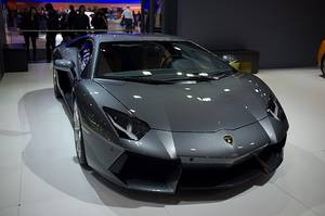 Auto - X100 Does Auto-porn