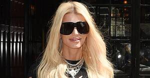 Jessica Simpson Boob Fuck - Jessica Simpson's Weight Loss Sparks 'Intervention' Fears: Source