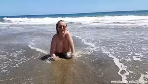 Beach Girl Xhamster - Strand pornovideo's | xHamster