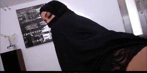 Black Hijab Porn - Porn video of cheating Arab wife in black hijab - Tnaflix.com