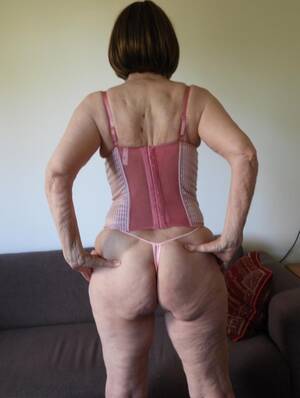 granny booty - Granny Ass Porn Pics & Nude XXX Photos - NakedWomenPics.com