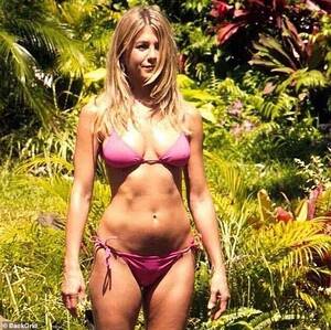 Jennifer Aniston Xxx - Jennifer Aniston shares she suffers from insomnia and has in the past  sleepwalked | Daily Mail Online