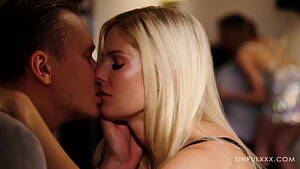 free xxx couples fucking - couples-fucking videos - XVIDEOS.COM