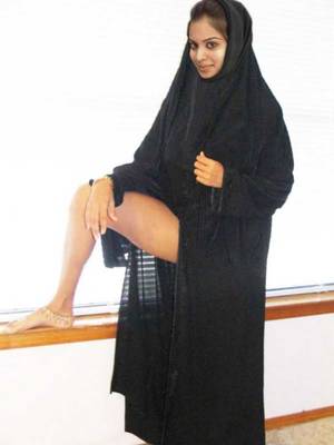 arabian arab girl naked - Arabian Hijab nude girl picture